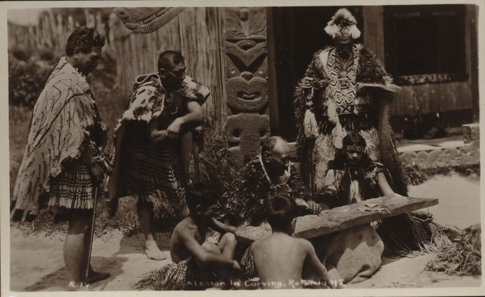 A Lesson in Carving, Rotorua