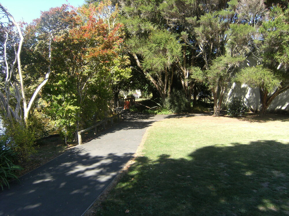 Pathway and bridge beside Knighton Lake