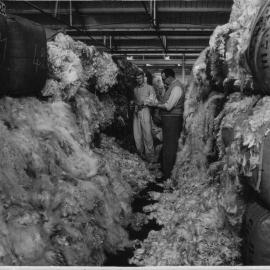 Wool buying in the 1940s
