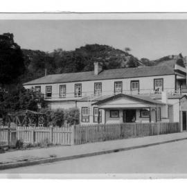 Street scene and hotel