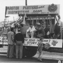Parade - Master Painters and Signwriters Assn.