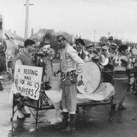 Parade - Brass band and bed