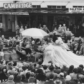 Parade - Luxury Bath