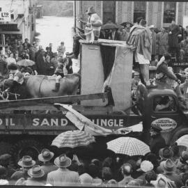Parade - Truck with cow