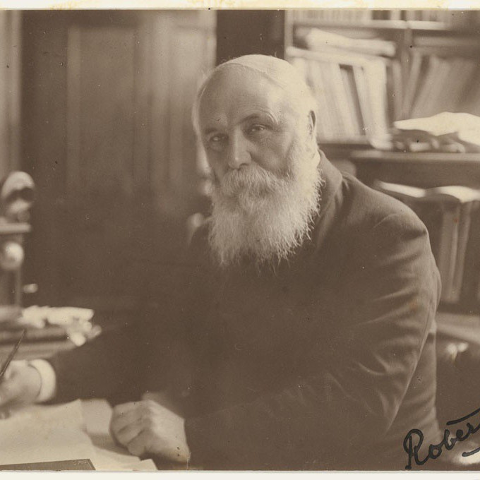 Robert Stout